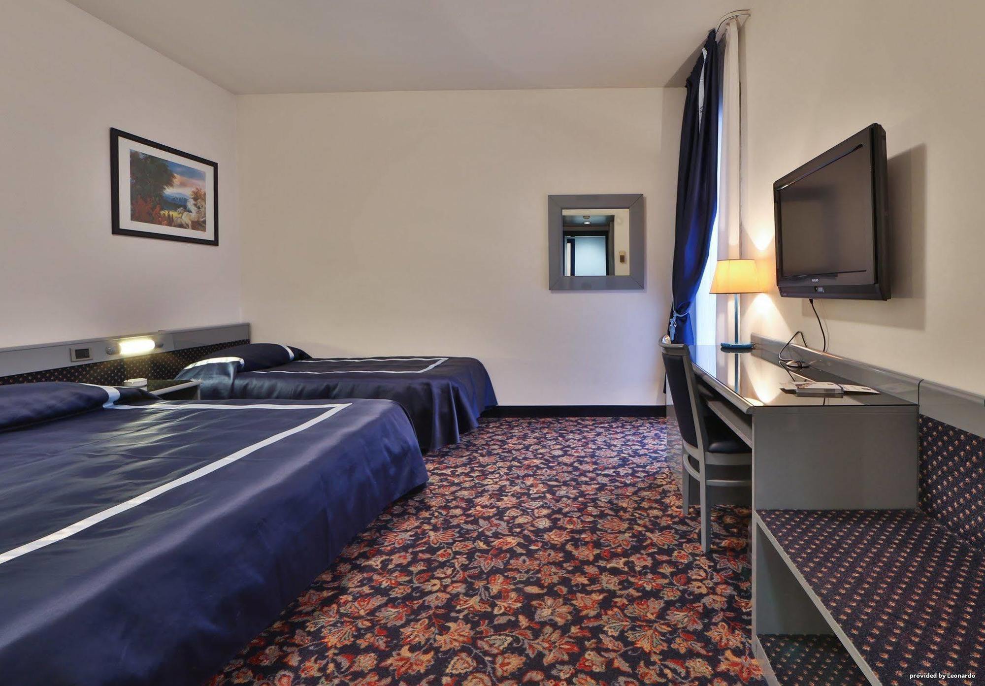 Best Western Hotel San Giusto Trieste Esterno foto